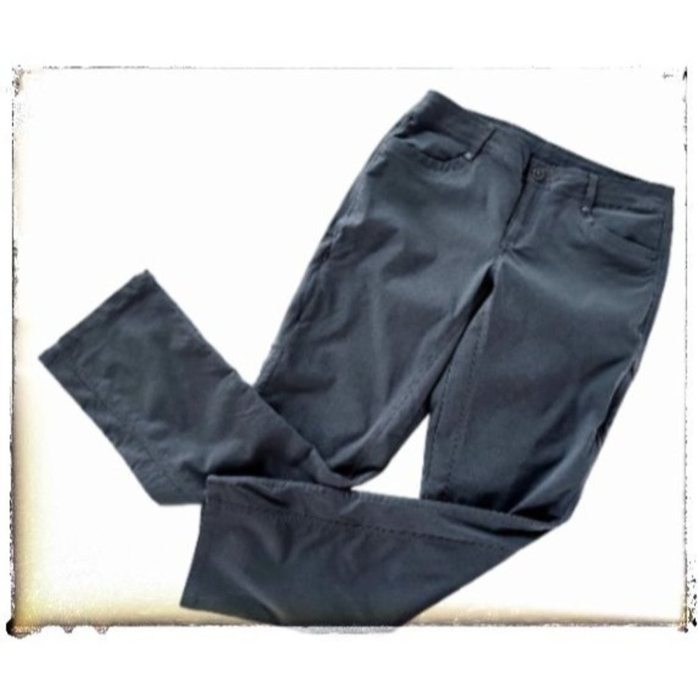 Kuhl Women's Pants in Dark Gray